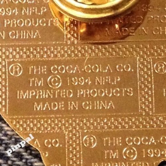 Washington Redskins Pin ~ NFL ~ Football ~1994 vintage ~ Coca Cola ~ Coke - Picture 2 of 2